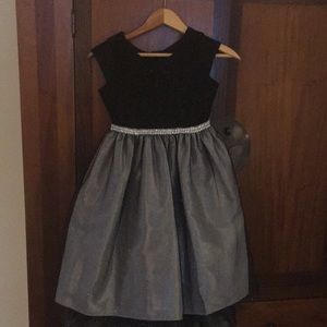 Girls black and silver dress size 7